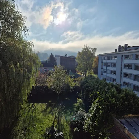 ベッド・アンド・ブレックファスト Les Bulles エピナル