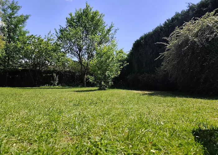 ベッド・アンド・ブレックファスト Les Bulles