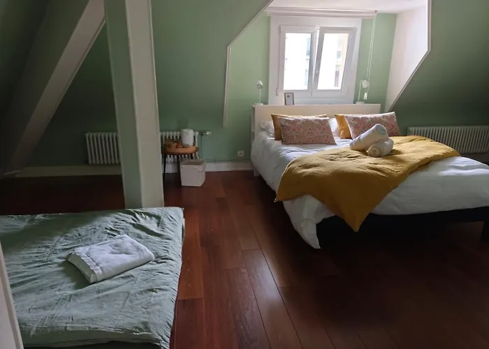 Les Bulles エピナル