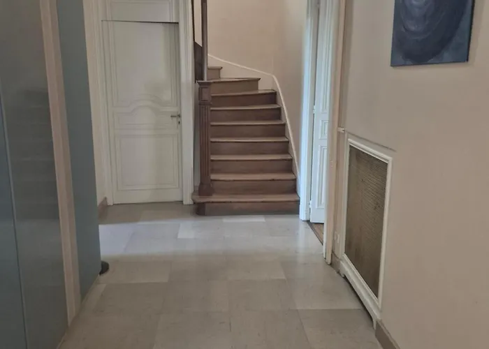 Les Bulles エピナル