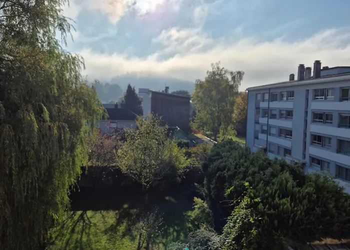 ベッド・アンド・ブレックファスト Les Bulles エピナル