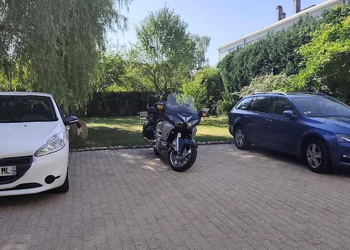 Les Bulles ベッド・アンド・ブレックファスト 3*